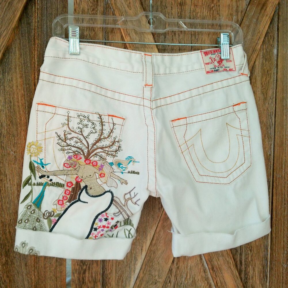 TRUE RELIGION Godiva Bobby Jean Shorts Size 27 White Custom Cut Off Embroidered - Picture 1 of 10